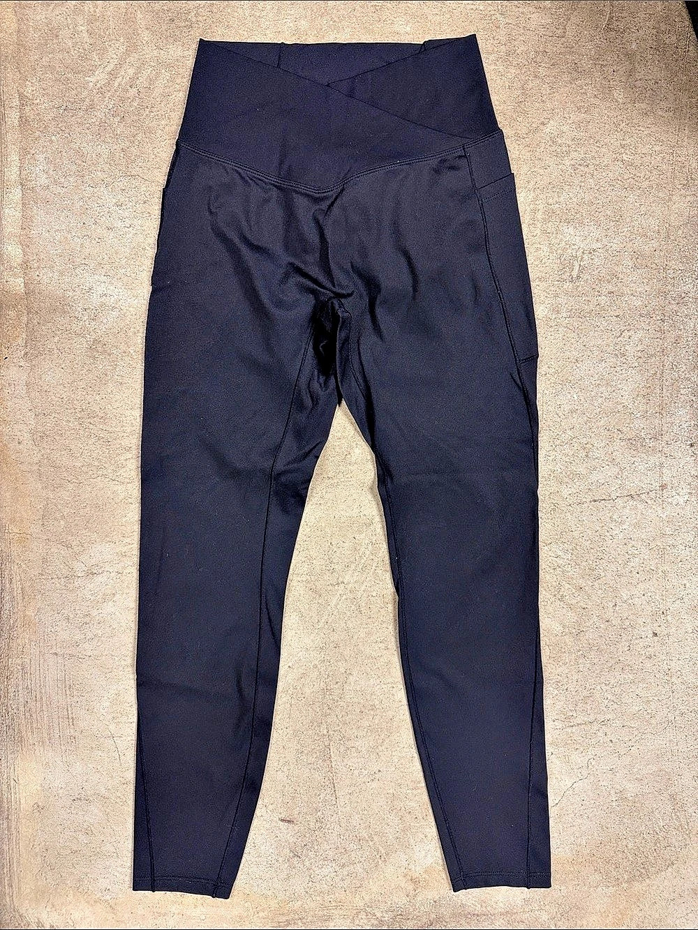 HALARA Crossover High Waisted Pocket Legging Pocket